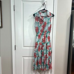 Red and Pink Midi Sundress with Tiered Skirt and Notched Collar for Casual Wear